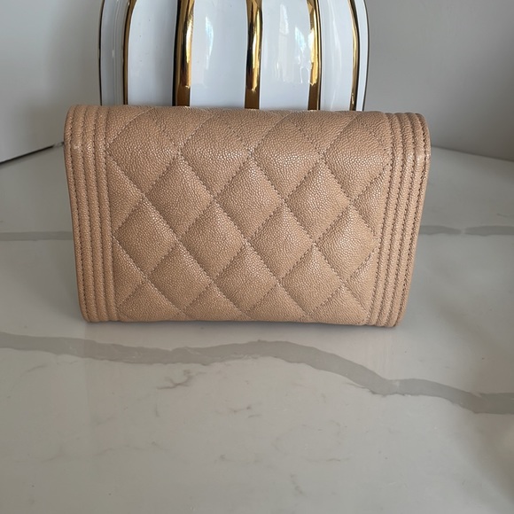 ✨CHANEL WALLET ✨ - Picture 3 of 17
